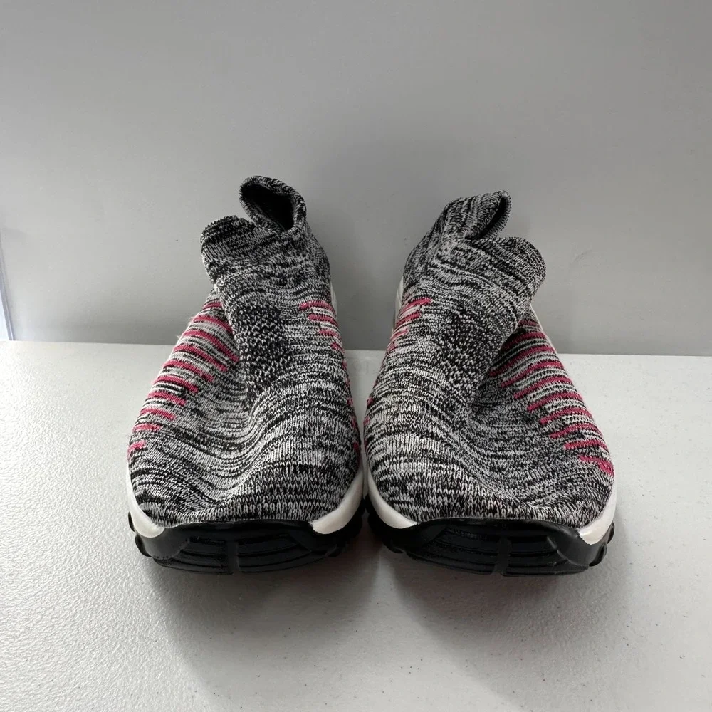 Breathable Slip-On Running Shoes Walking Air Cushion Sneakers Comfort‎ 38 or 7.5